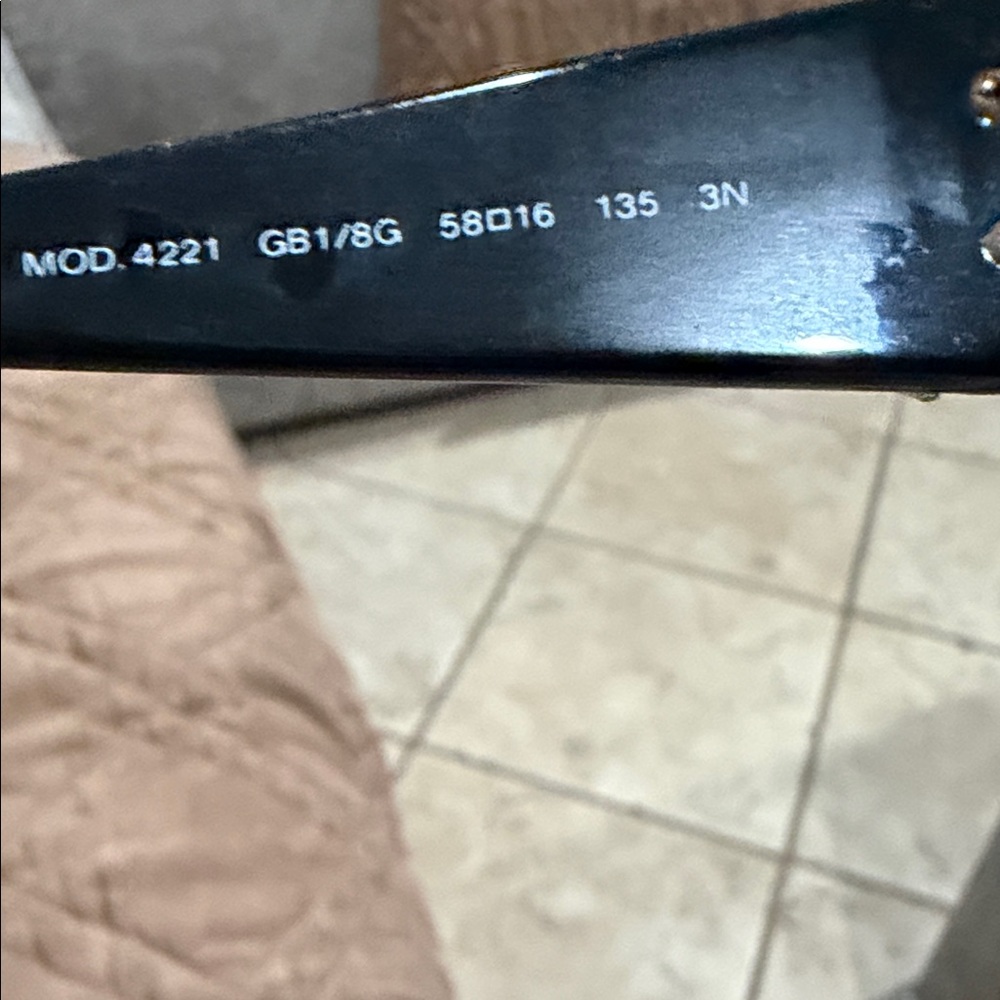 Versace Black Oversized Sunglasses - Picture 4 of 5